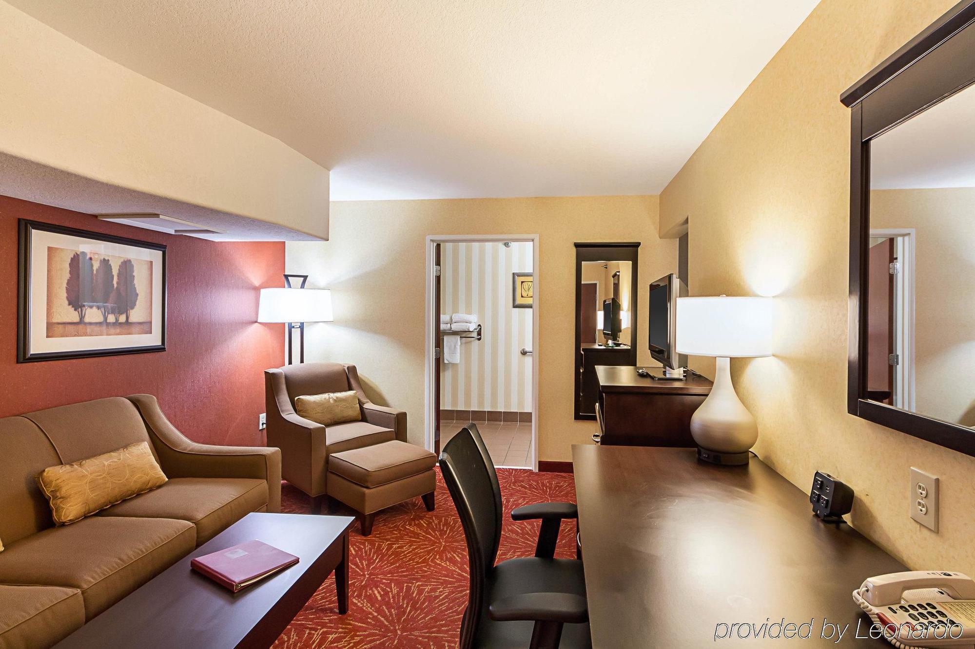 Comfort Airport Wichita