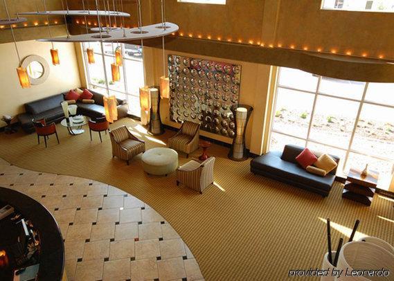 Comfort Airport Hotel 2*
