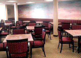 Comfort Airport Hotel 2*