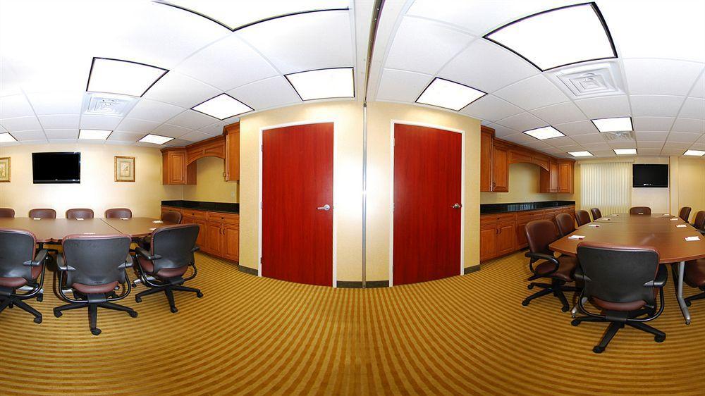 Hotel Comfort Airport 2*