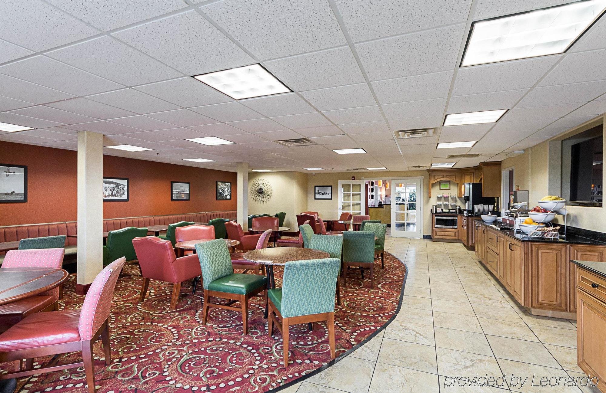 Hotel Comfort Airport