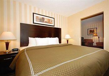 Hotel Comfort Airport 2*