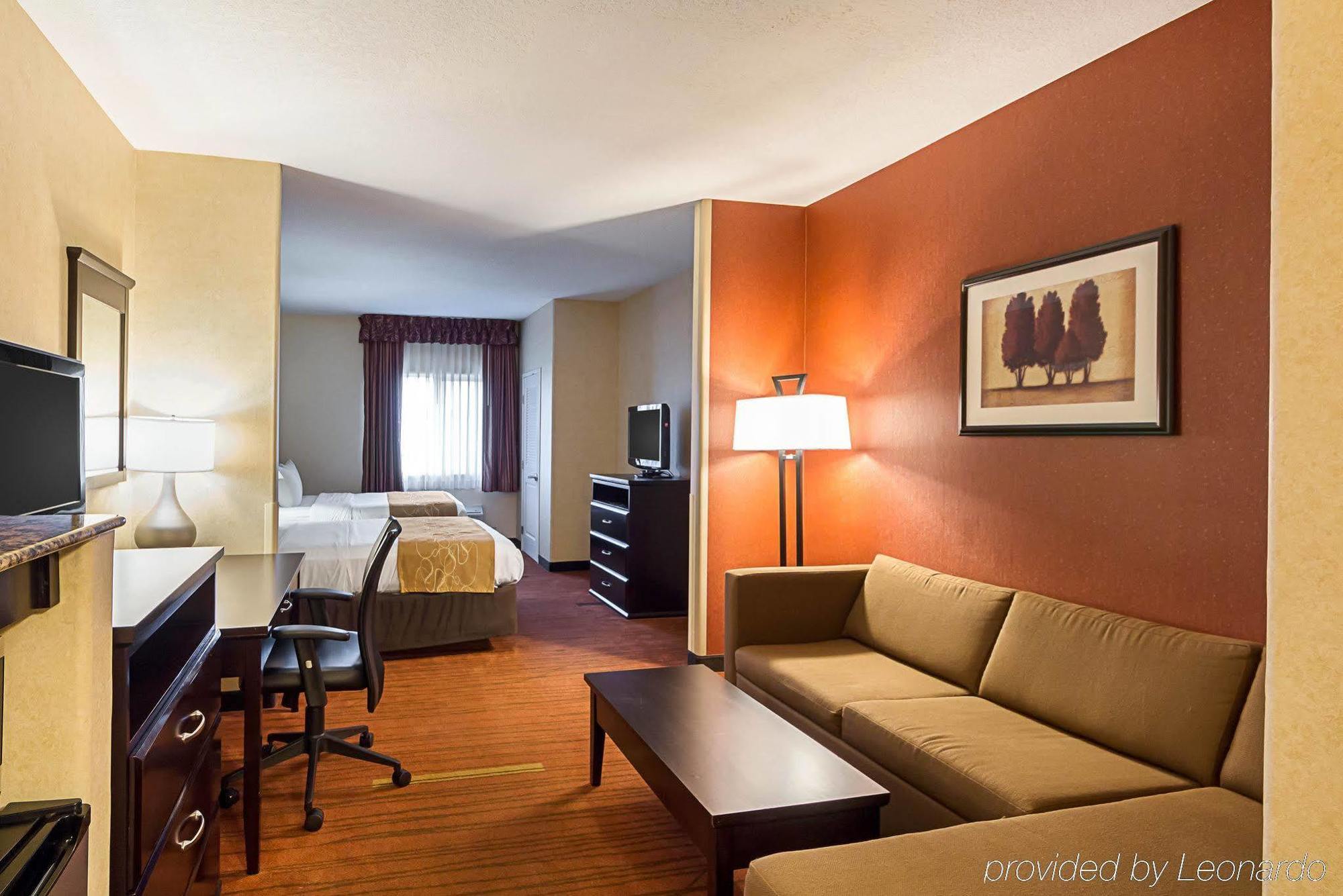 Hotel Comfort Airport Wichita