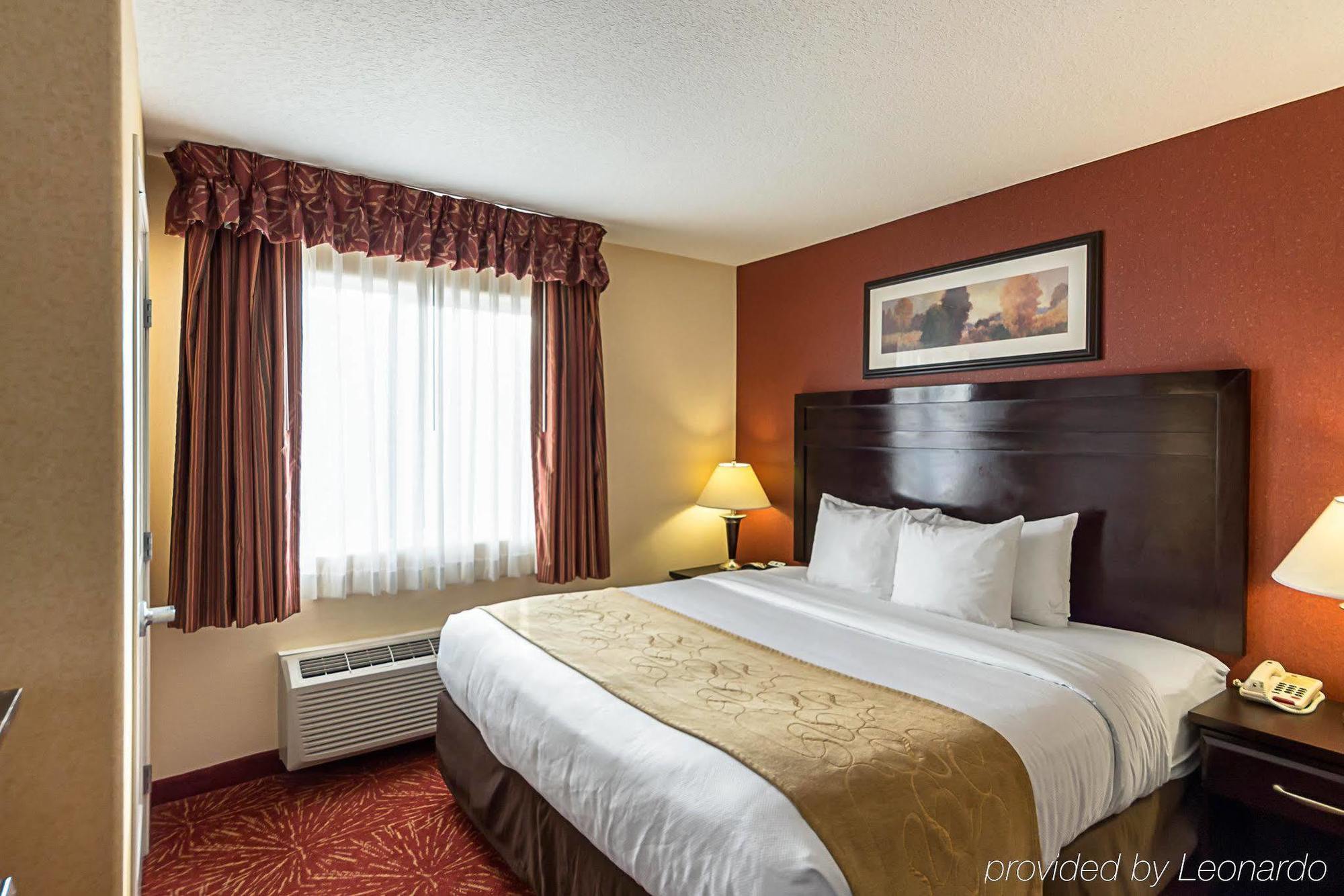 Comfort Airport Hotel 2*