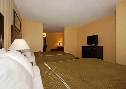 Comfort Airport Hotel 2*